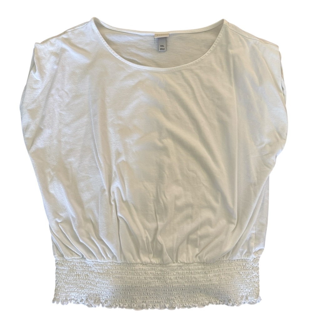 🤎A New Day Top with Smocked Hem
